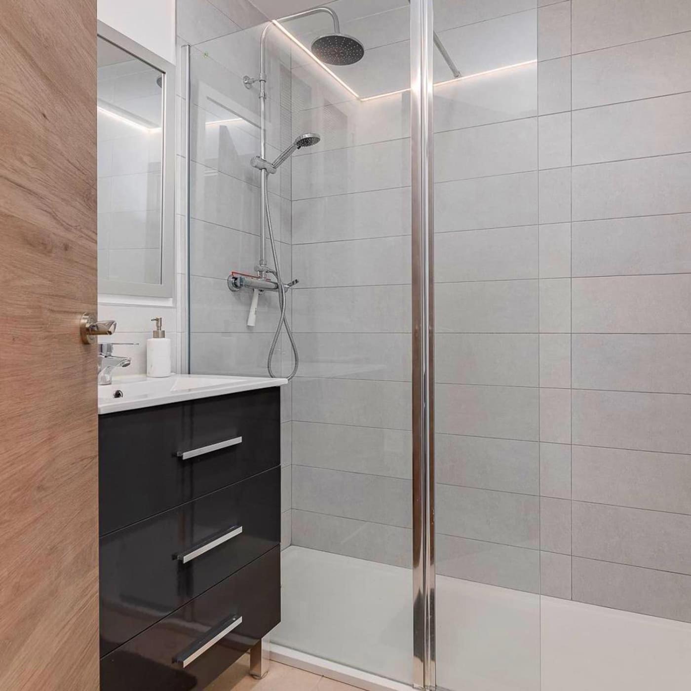 Residencia Blanca By Zanis Apartment